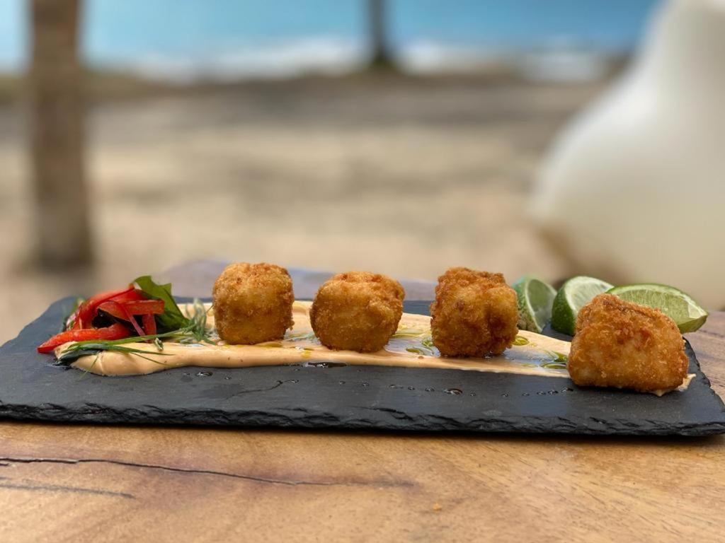 Cafe De Playa Beach Front Hotel Coco Εξωτερικό φωτογραφία