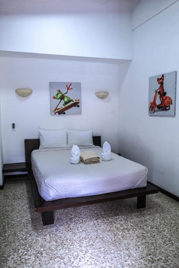 Cafe De Playa Beach Front Hotel Coco Εξωτερικό φωτογραφία