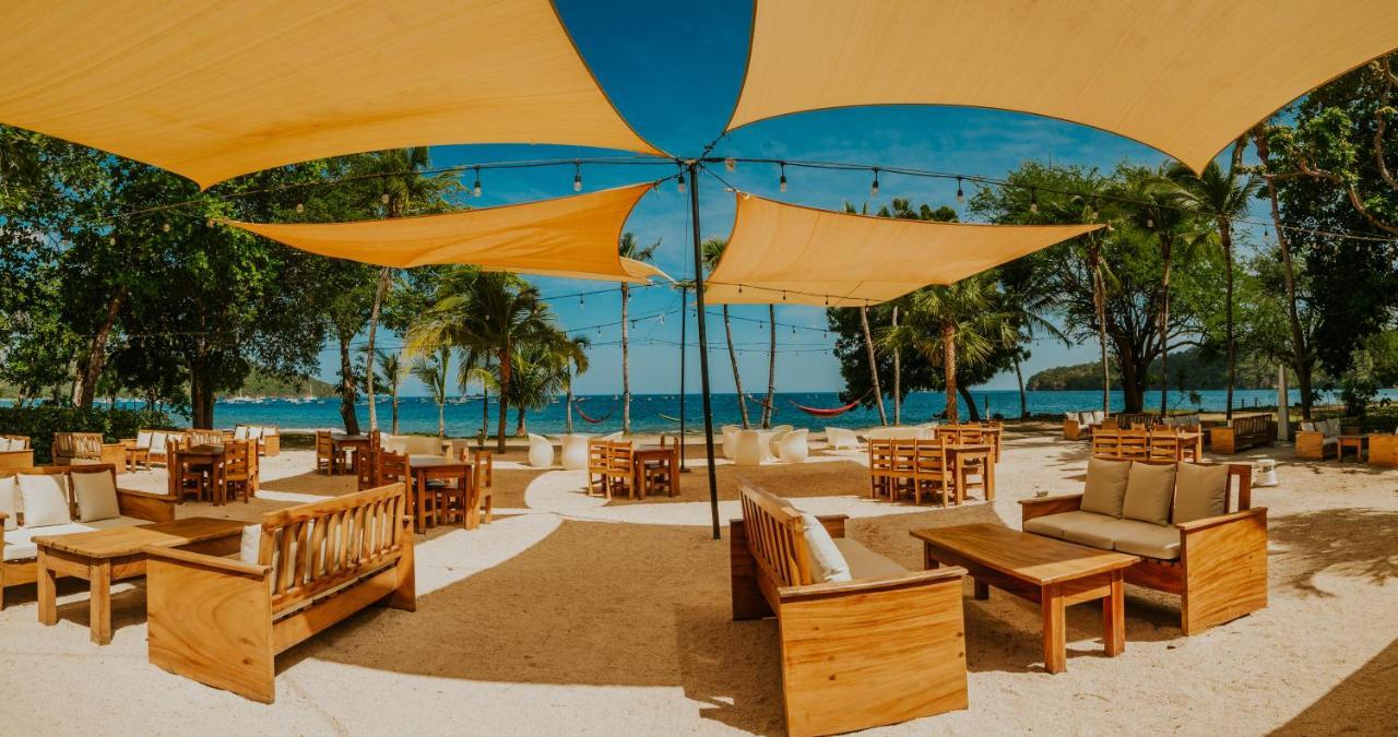 Cafe De Playa Beach Front Hotel Coco Εξωτερικό φωτογραφία