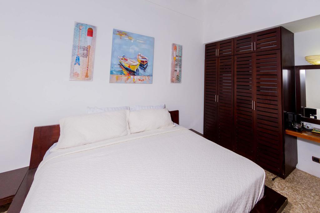 Cafe De Playa Beach Front Hotel Coco Εξωτερικό φωτογραφία