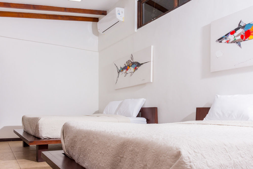 Cafe De Playa Beach Front Hotel Coco Εξωτερικό φωτογραφία